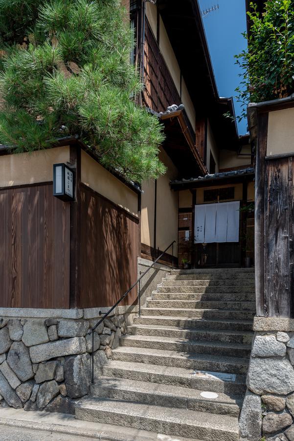 Gion Komatsu Kyoto Bagian luar foto