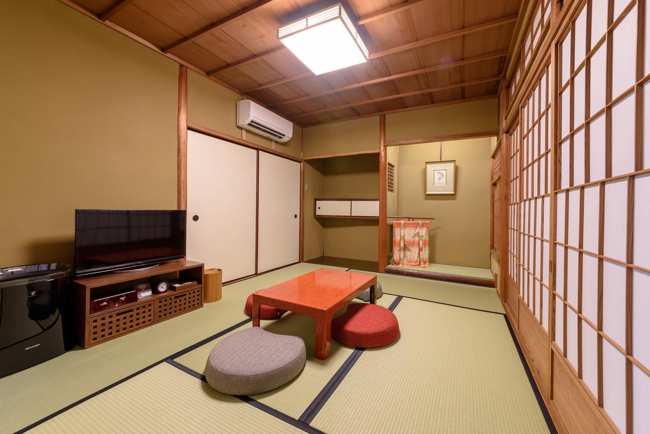 Gion Komatsu Kyoto Bagian luar foto