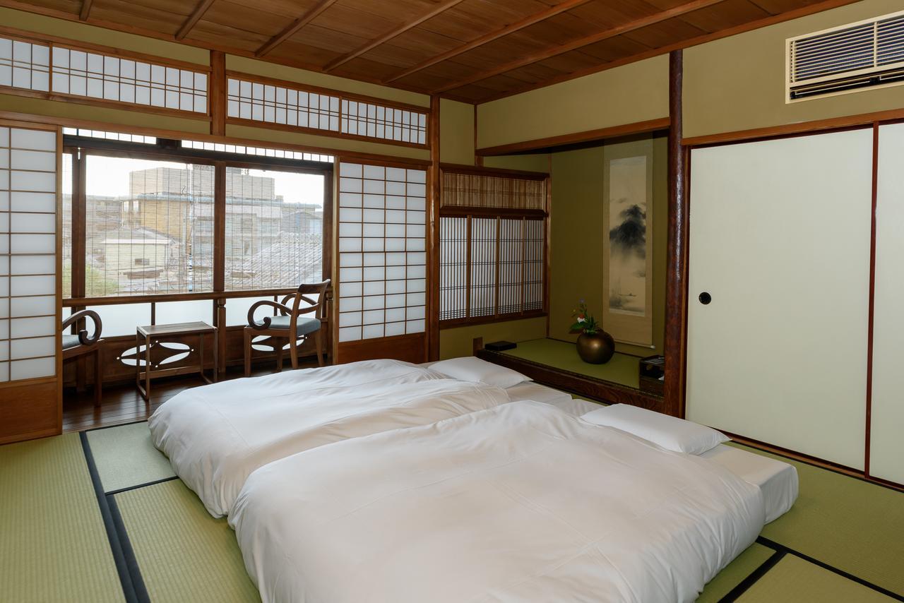 Gion Komatsu Kyoto Bagian luar foto